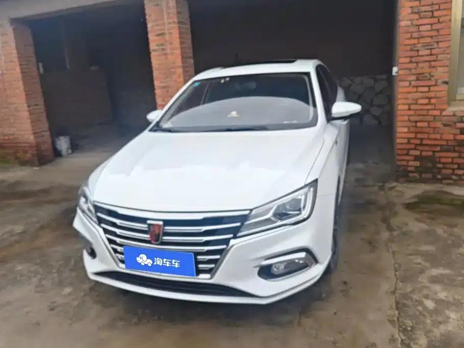 Roewe i5 2020 1.5L Manual 4G Connected Flagship Edition — миниатюра 2