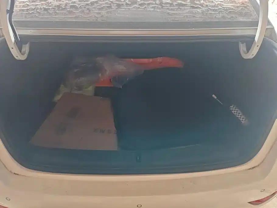 Roewe i5 2020 1.5L Manual 4G Connected Flagship Edition — миниатюра 4