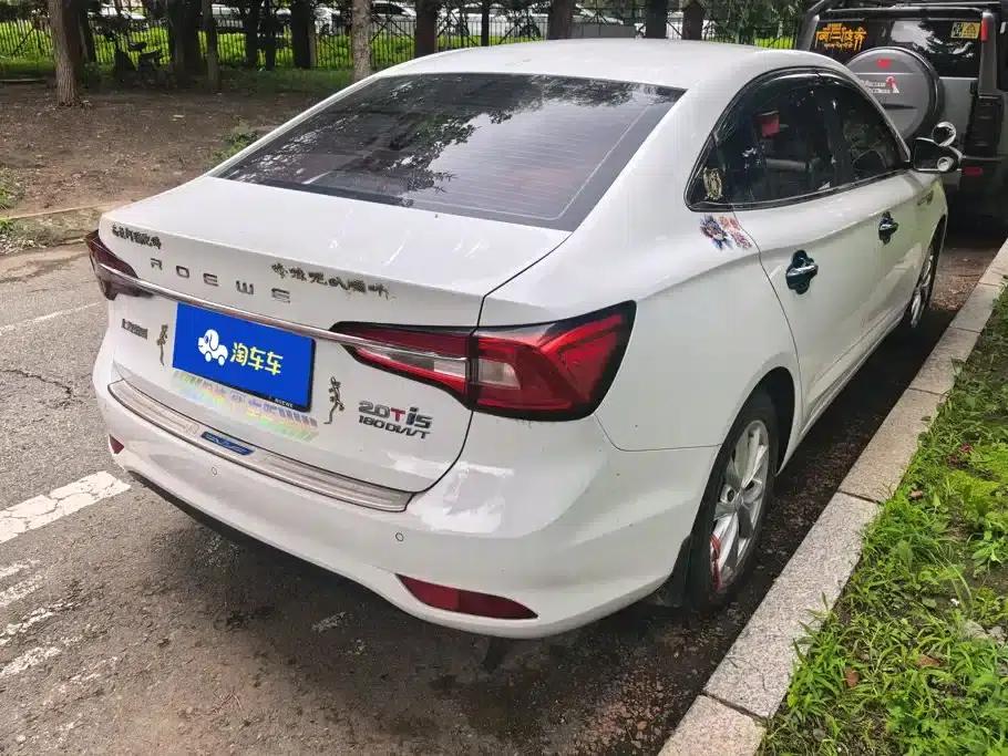 Roewe i5 2020 1.5L Manual 4G Connected Leading Edition — миниатюра 3