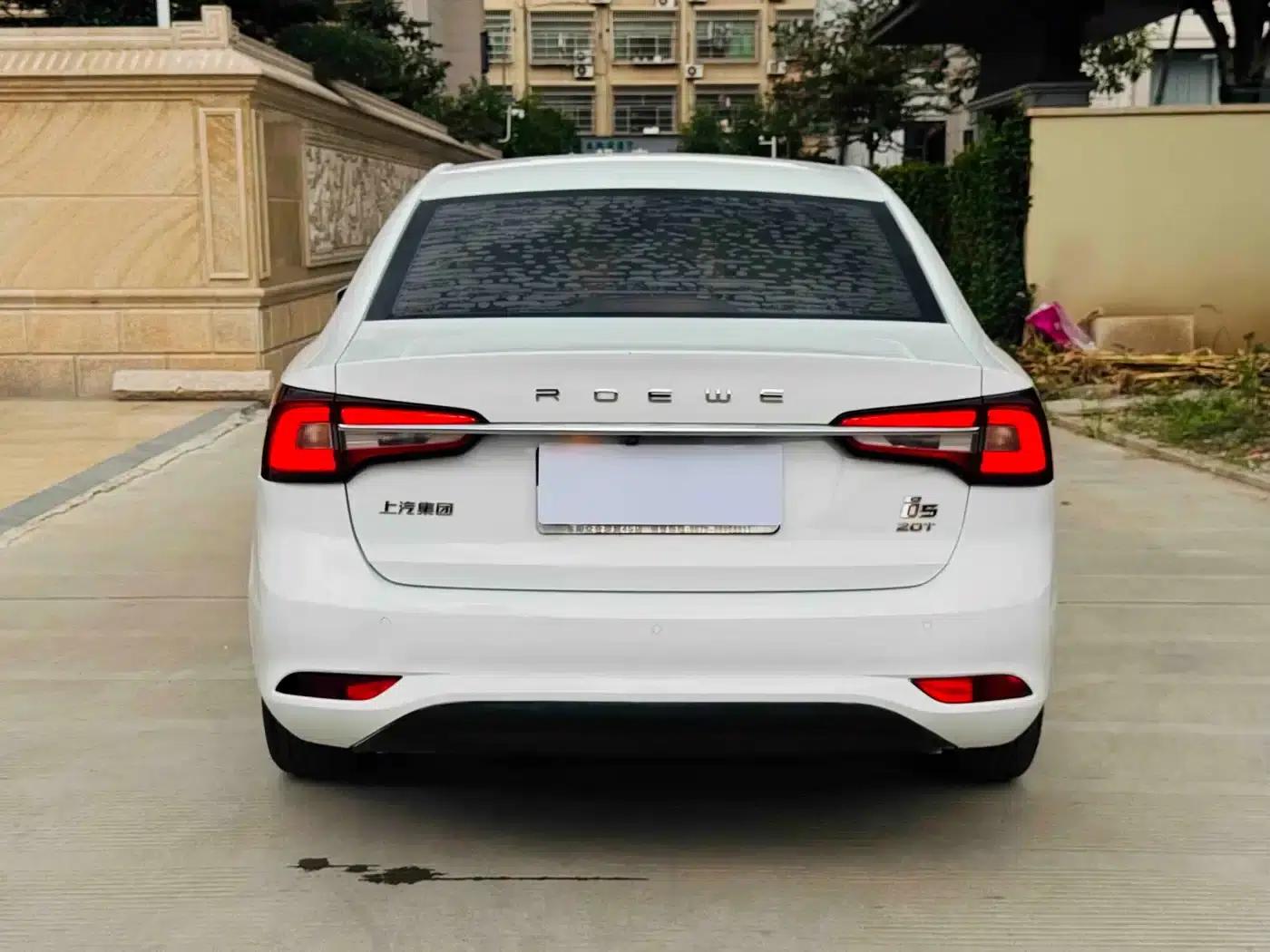 Roewe i5 2019 20T Automatic 4G Connected Super Flagship Edition — миниатюра 11