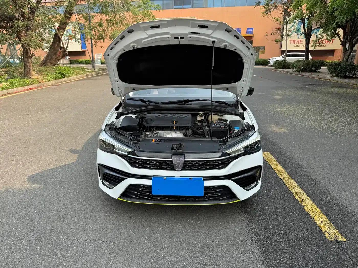 Roewe i5 2021 1.5L CVT Diamond Edition — миниатюра 17