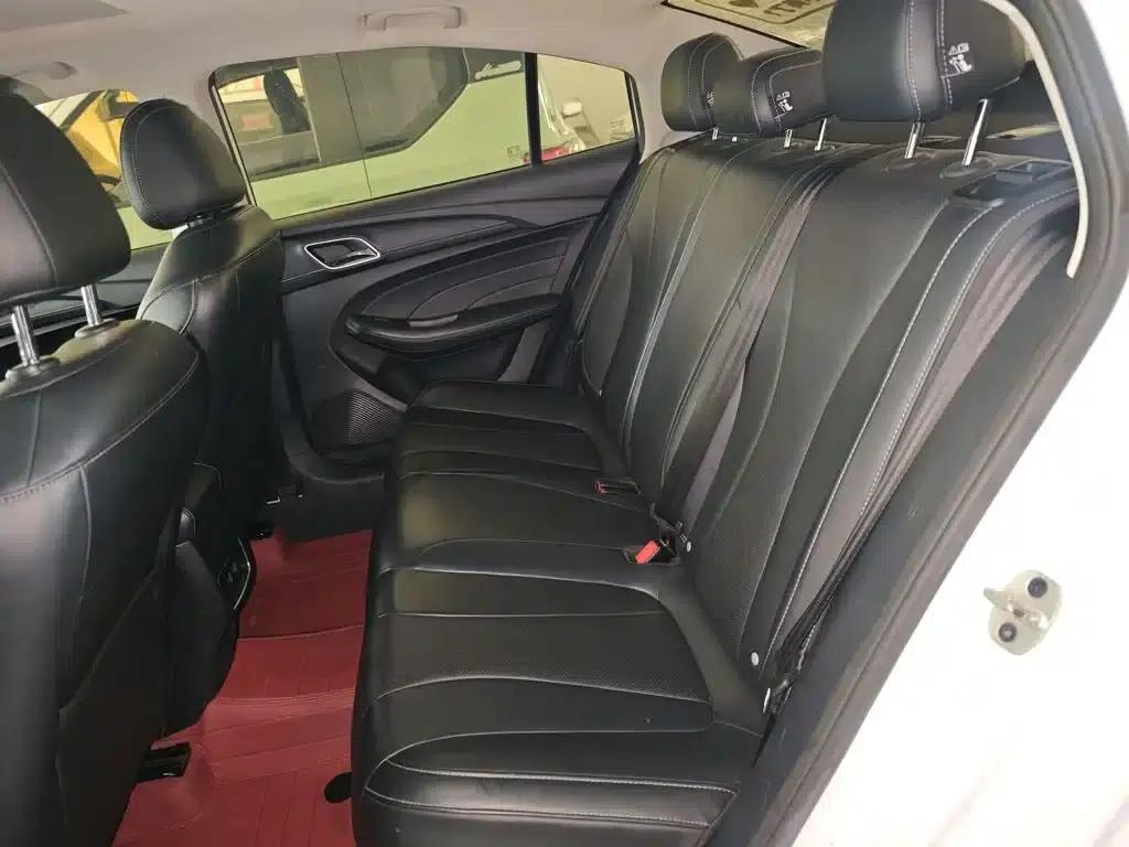 Roewe i5 2020 1.5L Automatic 4G Connected Leading Flagship Edition — миниатюра 17