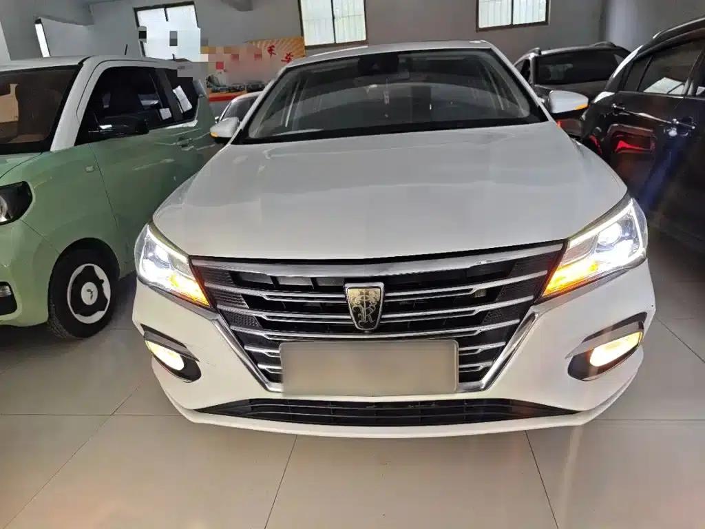 Roewe i5 2020 1.5L Automatic 4G Connected Leading Flagship Edition — миниатюра 3