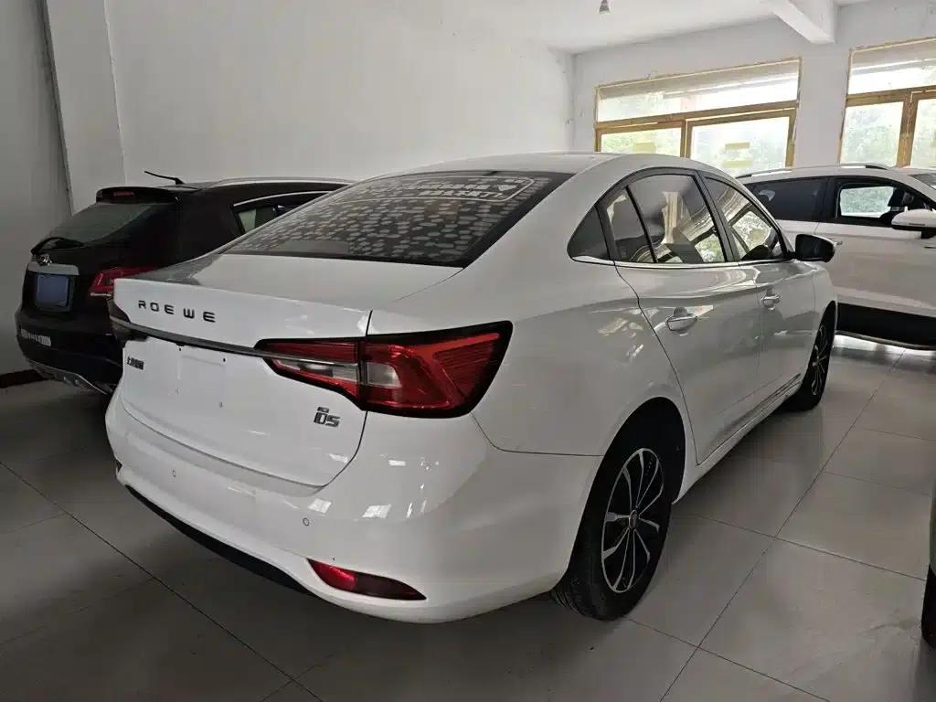 Roewe i5 2020 1.5L Automatic 4G Connected Leading Flagship Edition — миниатюра 7
