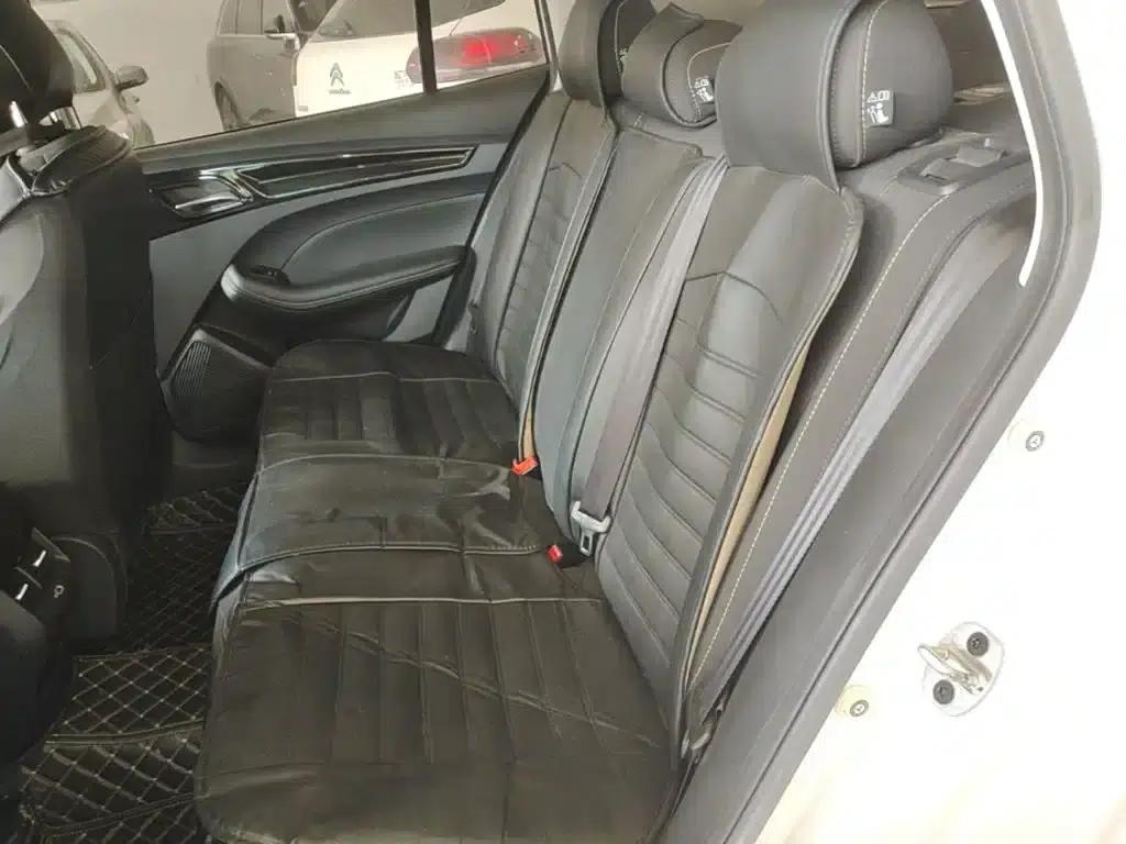 Roewe i5 2021 1.5L CVT Platinum Edition — миниатюра 17