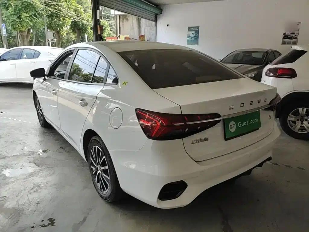 Roewe i5 2021 1.5L CVT Platinum Edition — миниатюра 5