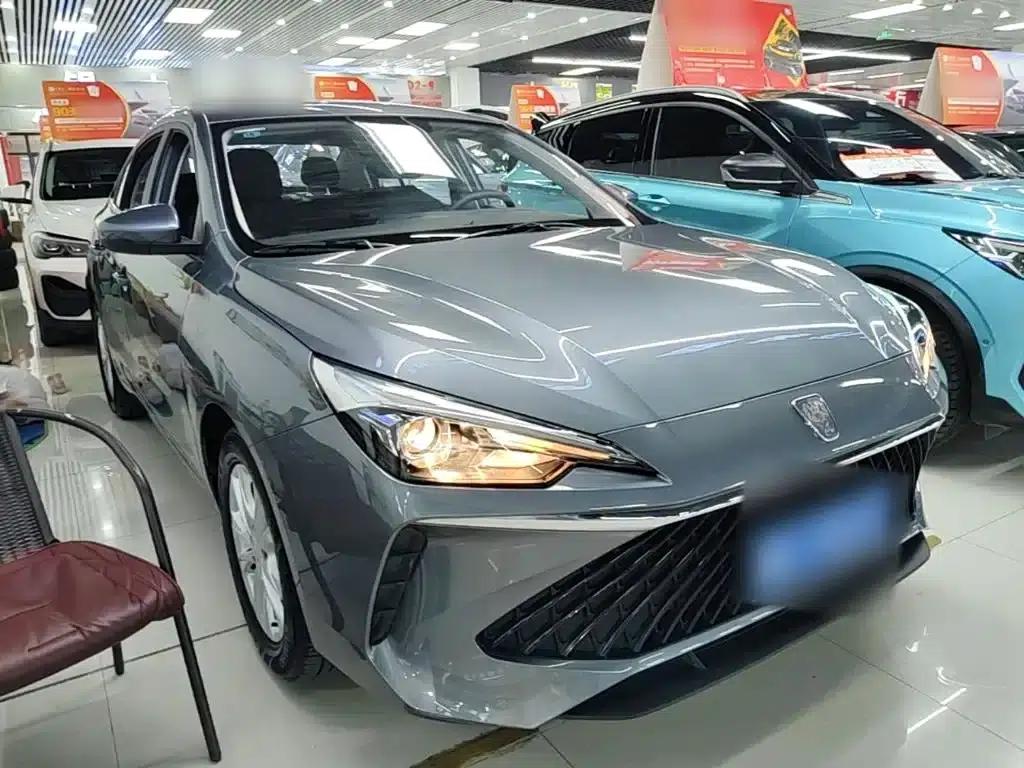 Roewe i5 2023 1.5L Manual Comfort Edition — миниатюра 4