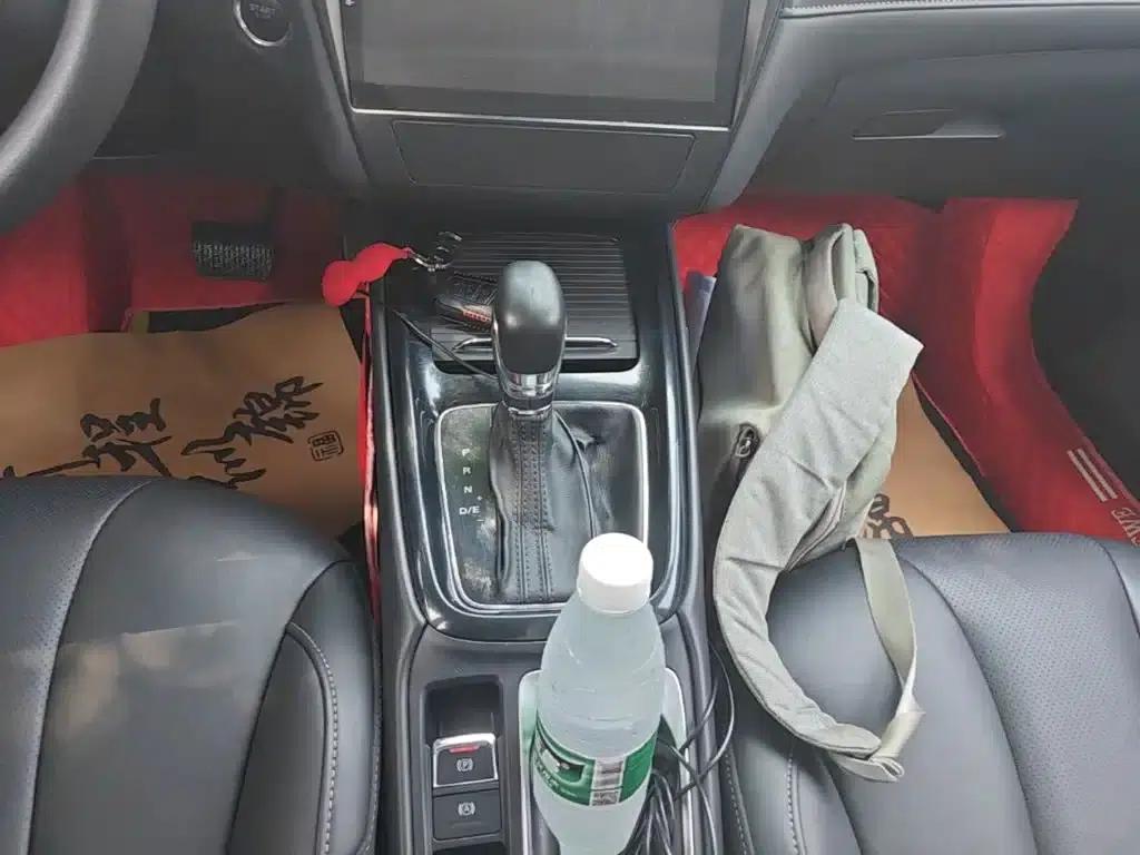 Roewe i5 2019 1.5L Automatic 4G Connected Langhao Edition — миниатюра 14
