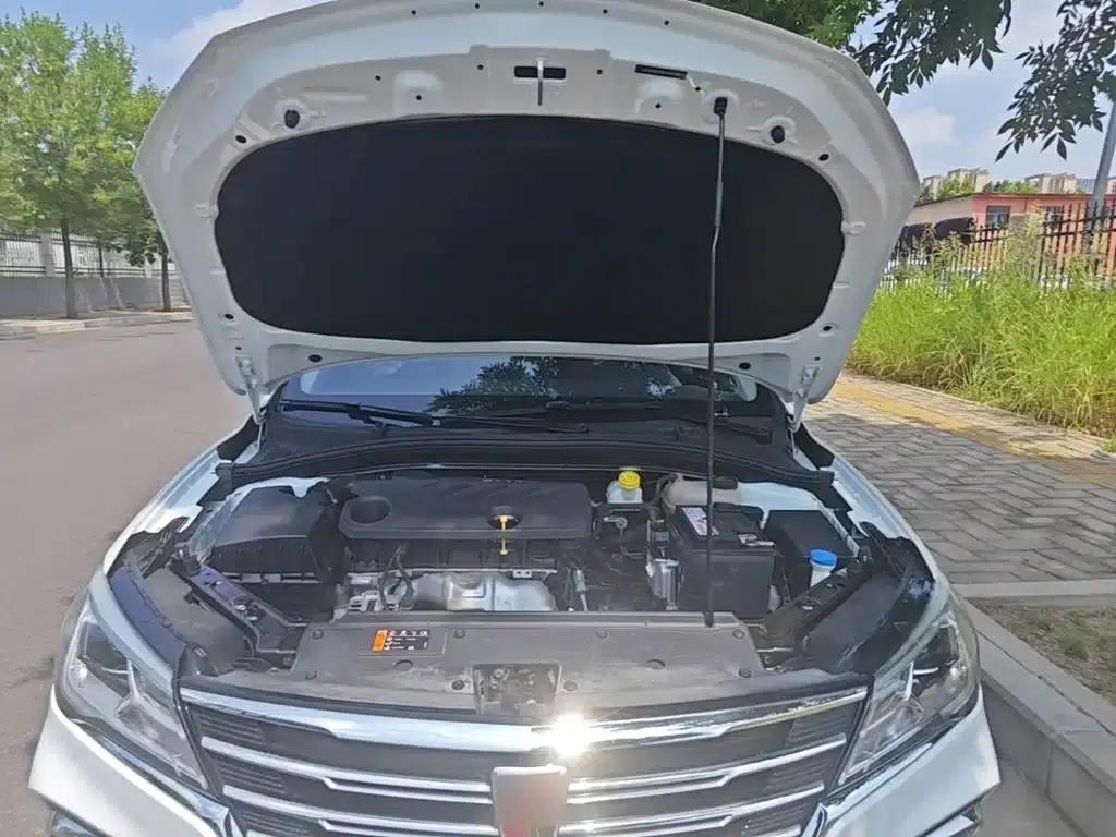 Roewe i5 2019 1.5L Automatic 4G Connected Langhao Edition — миниатюра 20