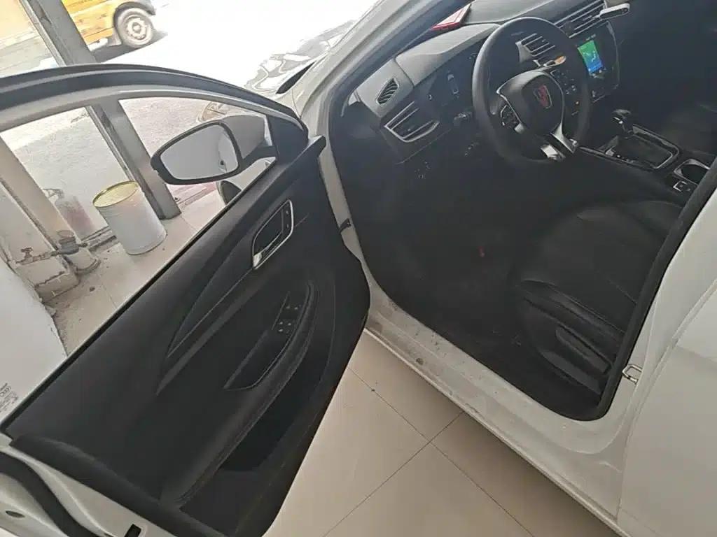 Roewe i5 2020 1.5L Automatic 4G Connected Leading Flagship Edition — миниатюра 16