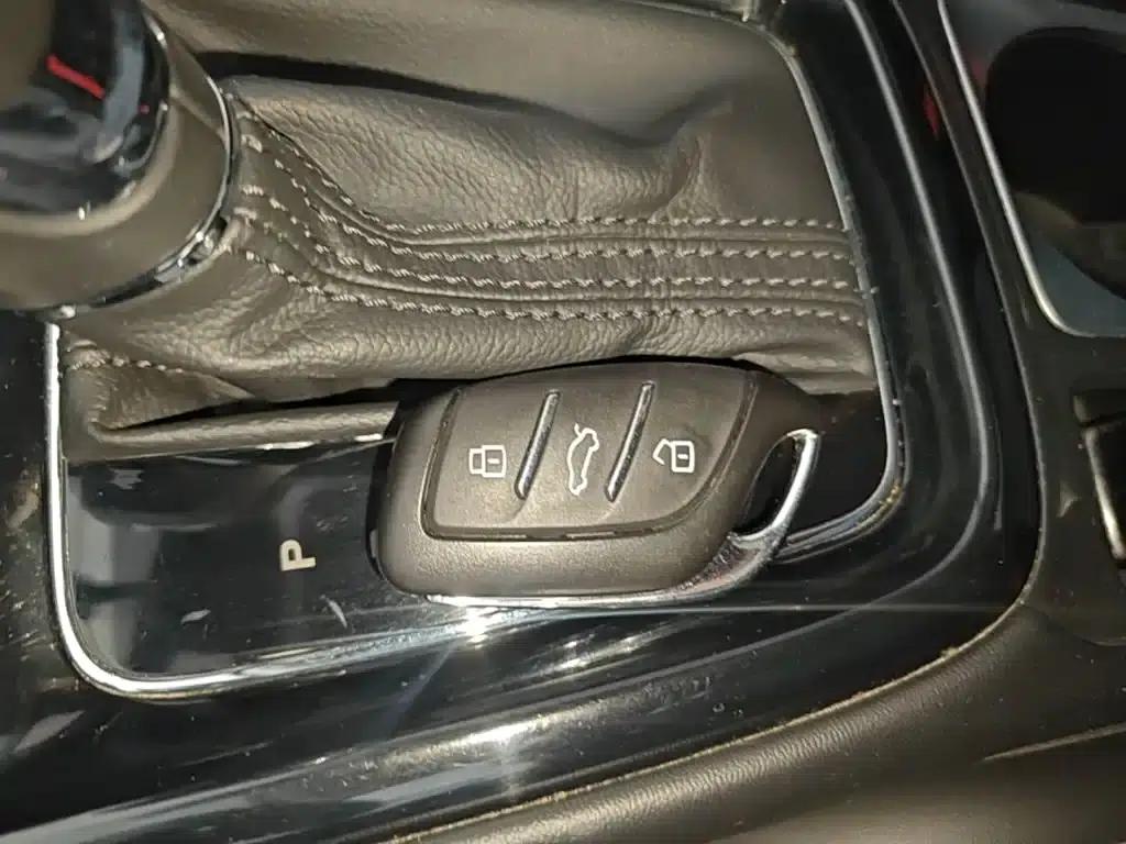 Roewe i5 2020 1.5L Automatic 4G Connected Leading Flagship Edition — миниатюра 9