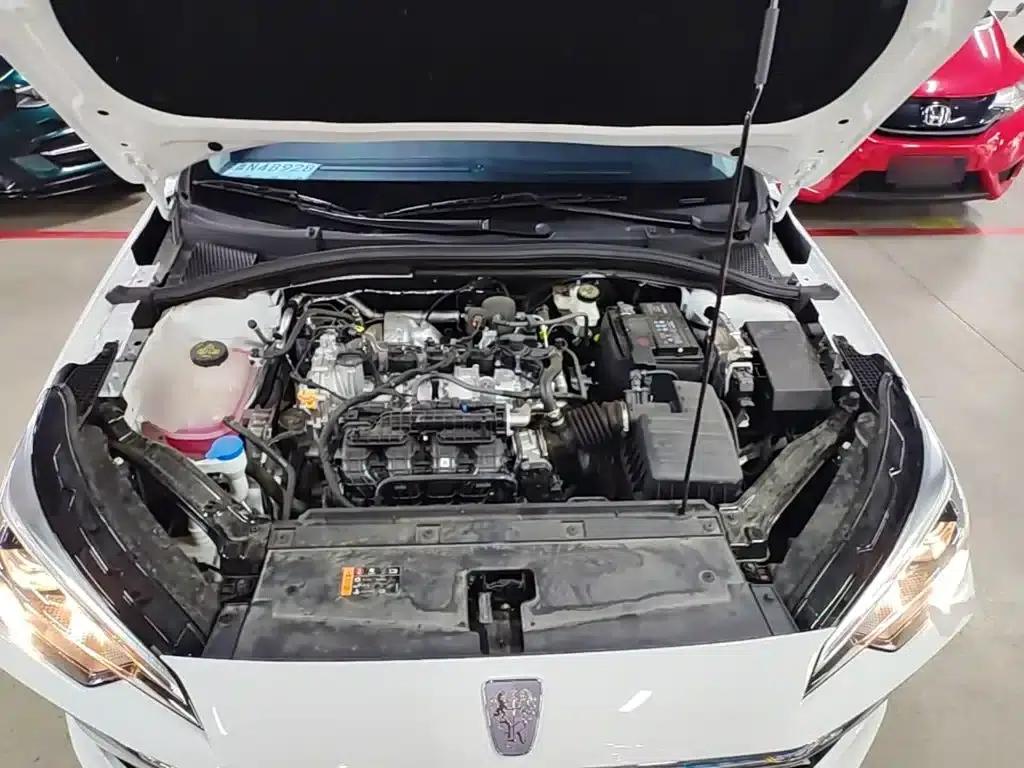 Roewe i5 2023 1.5L Manual Comfort Edition — миниатюра 20