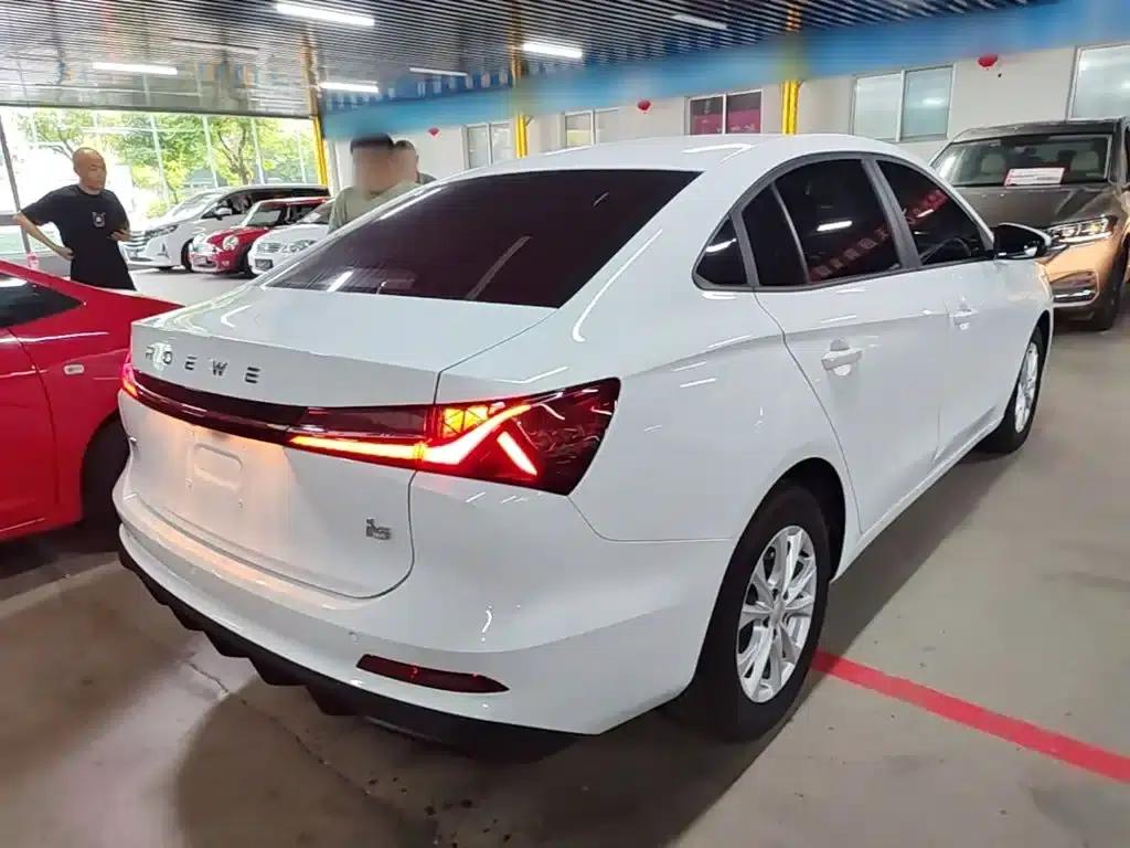 Roewe i5 2023 1.5L Manual Comfort Edition — миниатюра 7