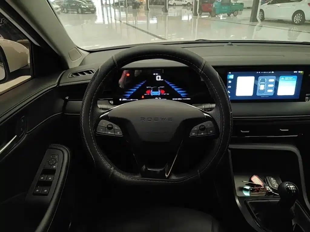 Roewe i5 2023 1.5L Manual Premium Edition — миниатюра 11