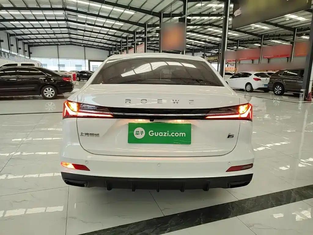 Roewe i5 2023 1.5L Manual Premium Edition — миниатюра 6