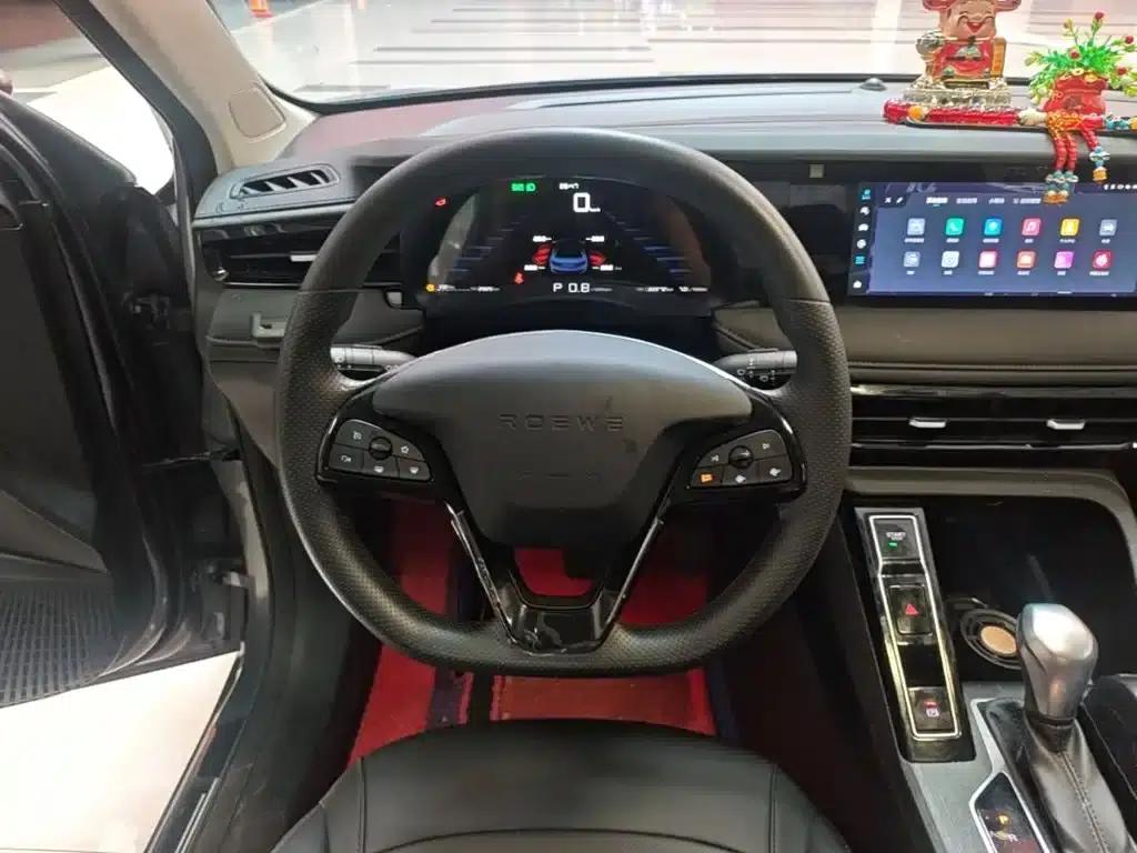Roewe i5 2026 1.5L CVT Premium Edition — миниатюра 11