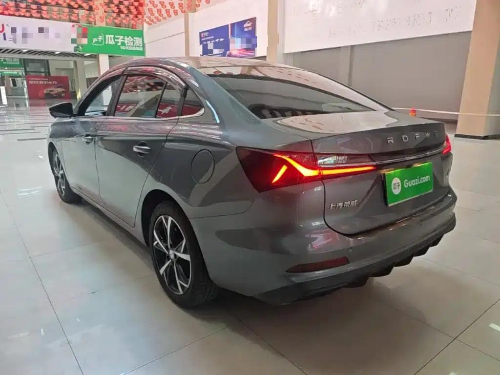Roewe i5 2026 1.5L CVT Premium Edition — миниатюра 5