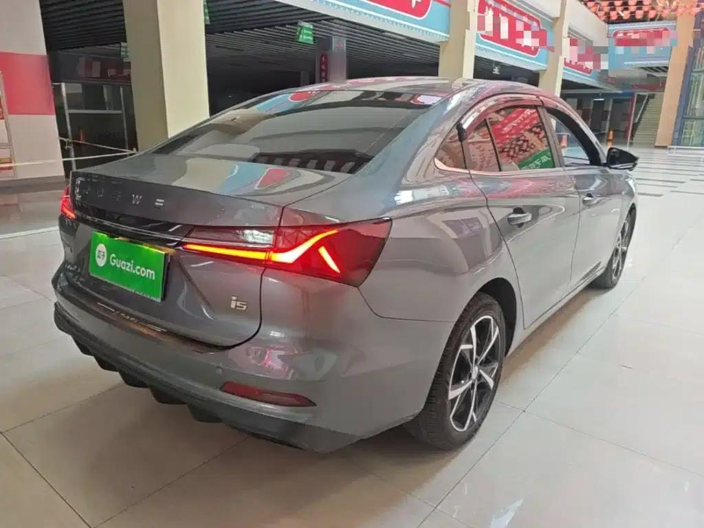 Roewe i5 2026 1.5L CVT Premium Edition — миниатюра 7
