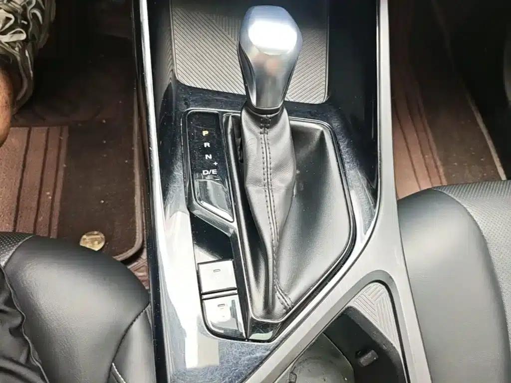 Roewe i5 2021 Facelift 1.5L CVT Diamond Edition — миниатюра 14
