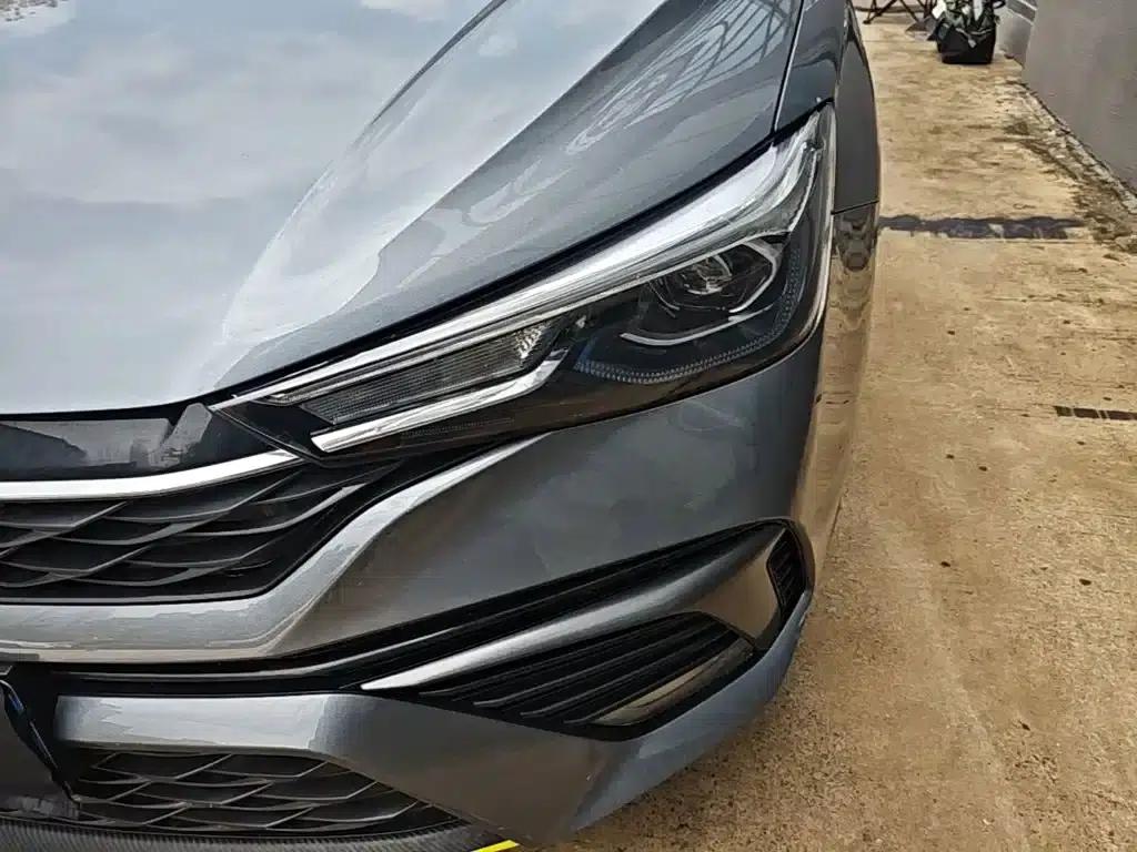 Roewe i5 2021 Facelift 1.5L CVT Diamond Edition — миниатюра 24