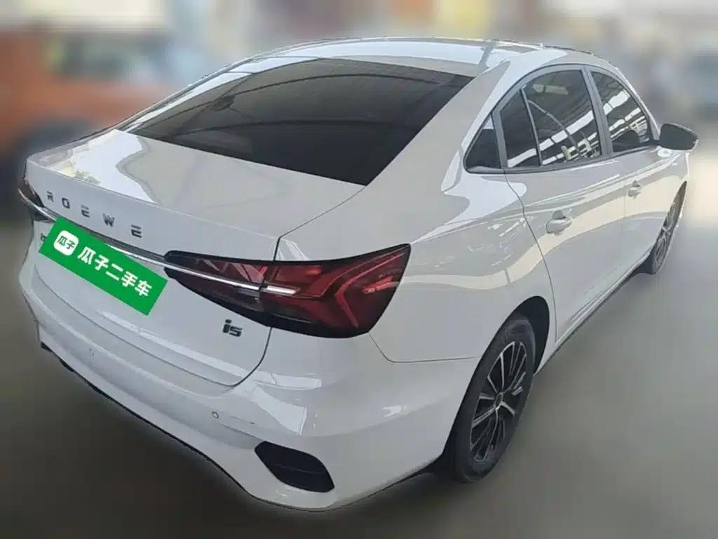 Roewe i5 2021 1.5L CVT Platinum Edition — миниатюра 12