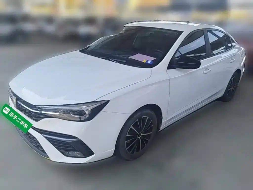 Roewe i5 2021 1.5L CVT Platinum Edition — миниатюра 3