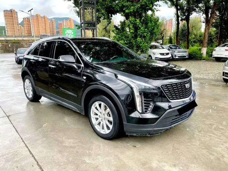 2018 Cadillac XT4 28T Two-Wheel Drive Technical Edition — миниатюра 3