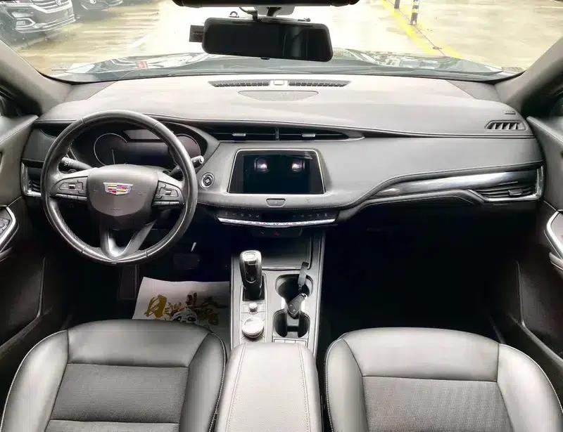 2018 Cadillac XT4 28T Two-Wheel Drive Technical Edition — миниатюра 7