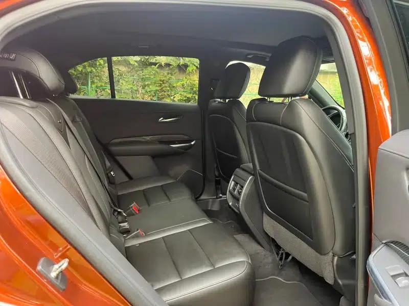 2018 Cadillac XT4 28T 2WD Luxury Sport — миниатюра 15