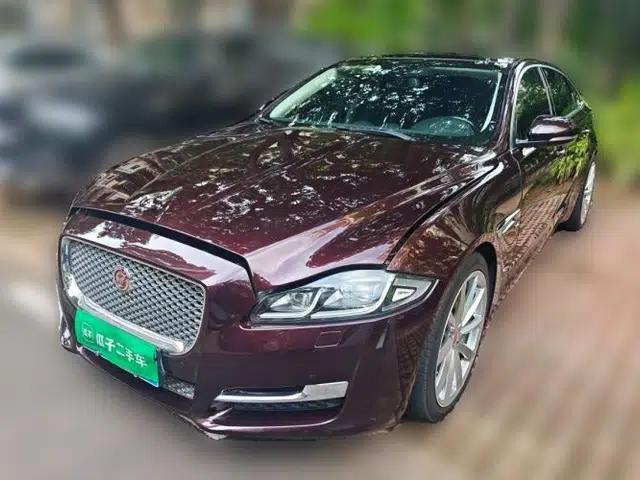 Jaguar XJ 2016 XJL 3.0 SC Two-Wheel-Drive Elegant Business Edition