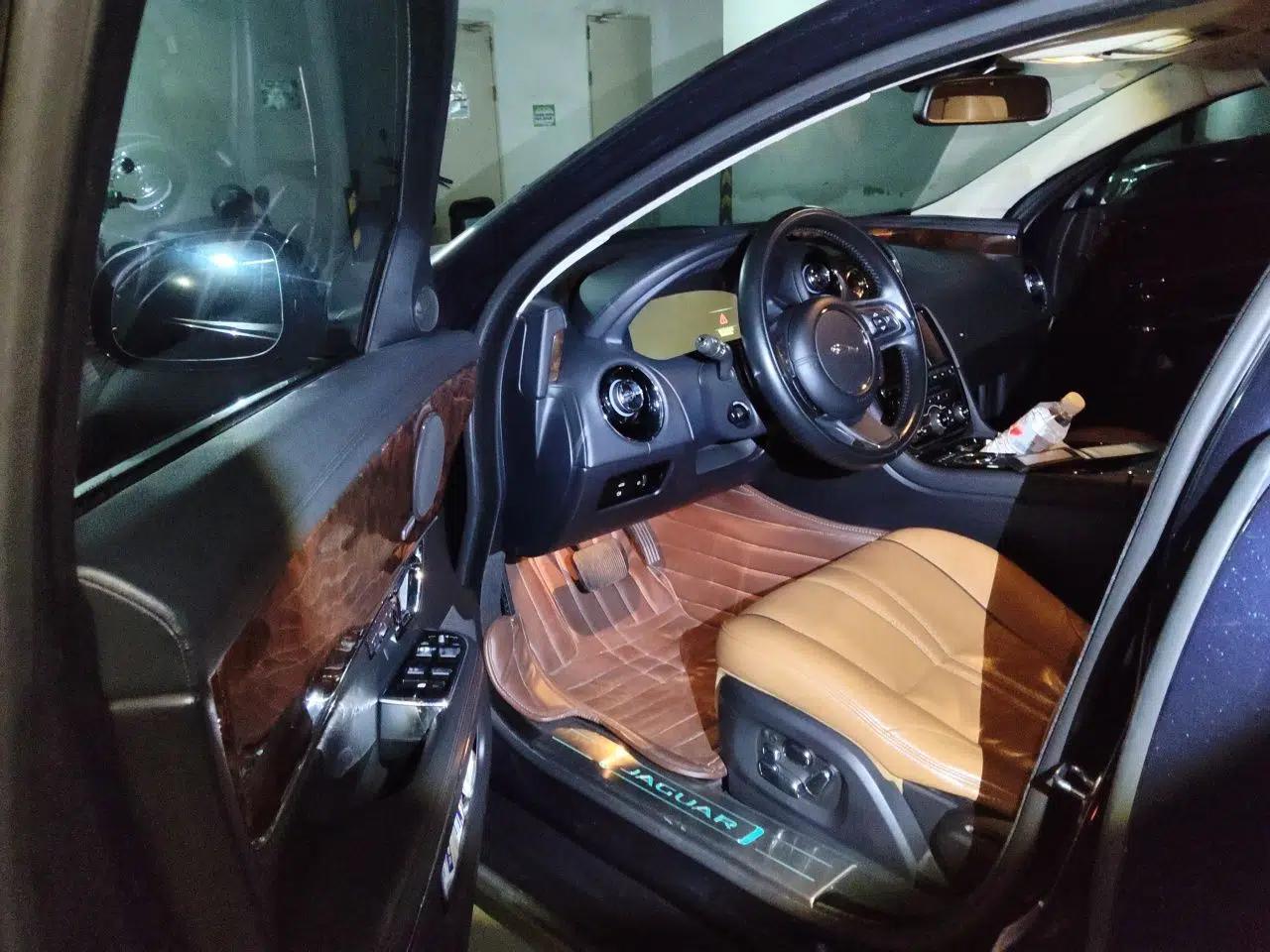 Jaguar XJ 2014 XJL 3.0 SC Two-Wheel-Drive Luxury Business Edition — миниатюра 13
