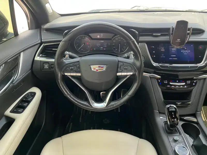 Cadillac XT6 2020 28T Six-Seat AWD Leading Sport — миниатюра 14