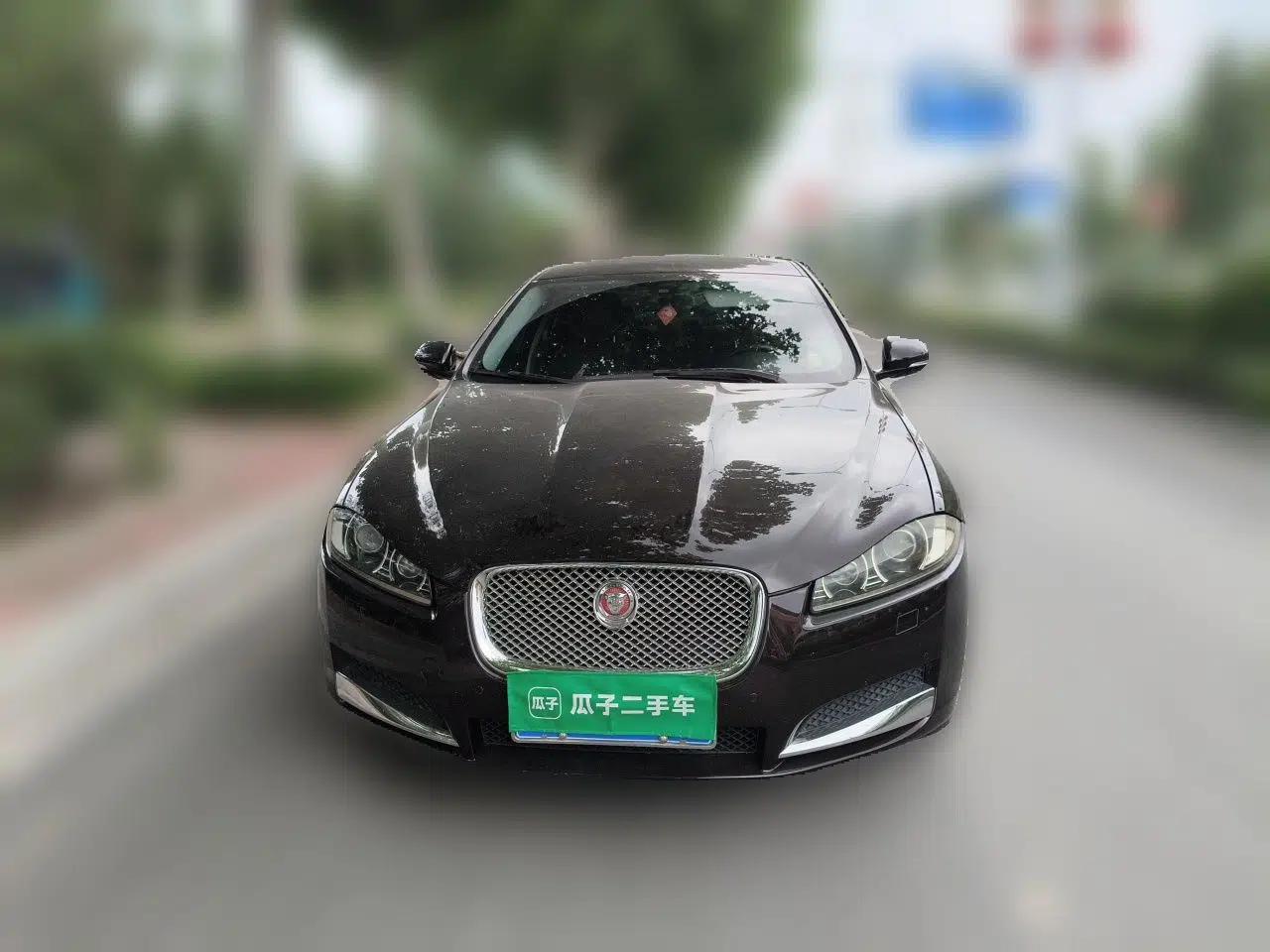 Jaguar XF 2015 XF 2.0T Luxury Edition — миниатюра 2