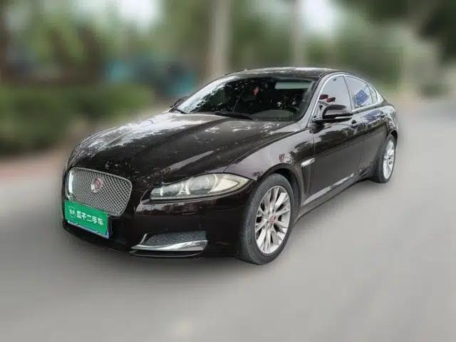 Jaguar XF 2015 XF 2.0T Luxury Edition