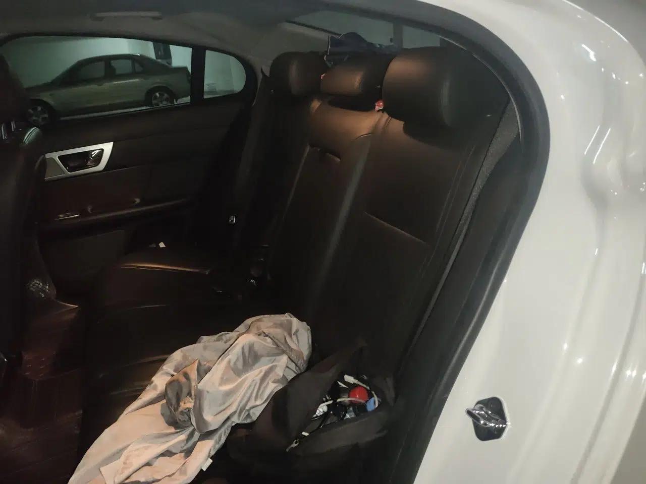 Jaguar XF 2014 XF 2.0T Prestige Edition — миниатюра 17