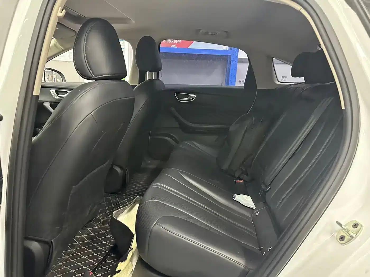 Roewe D7 2023 DMH 125km Super Edition — миниатюра 12