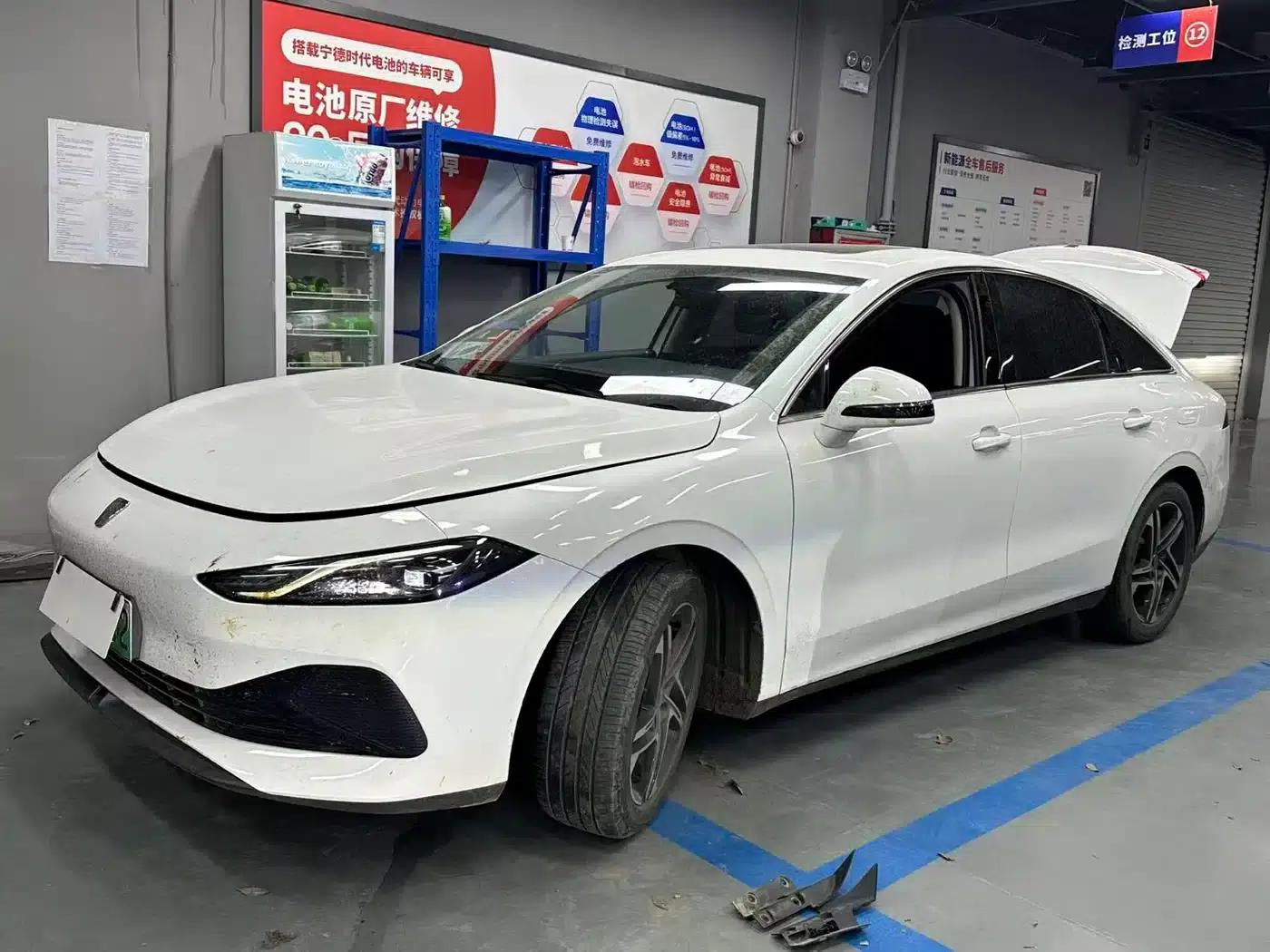 Roewe D7 2023 DMH 125km Super Edition — миниатюра 7