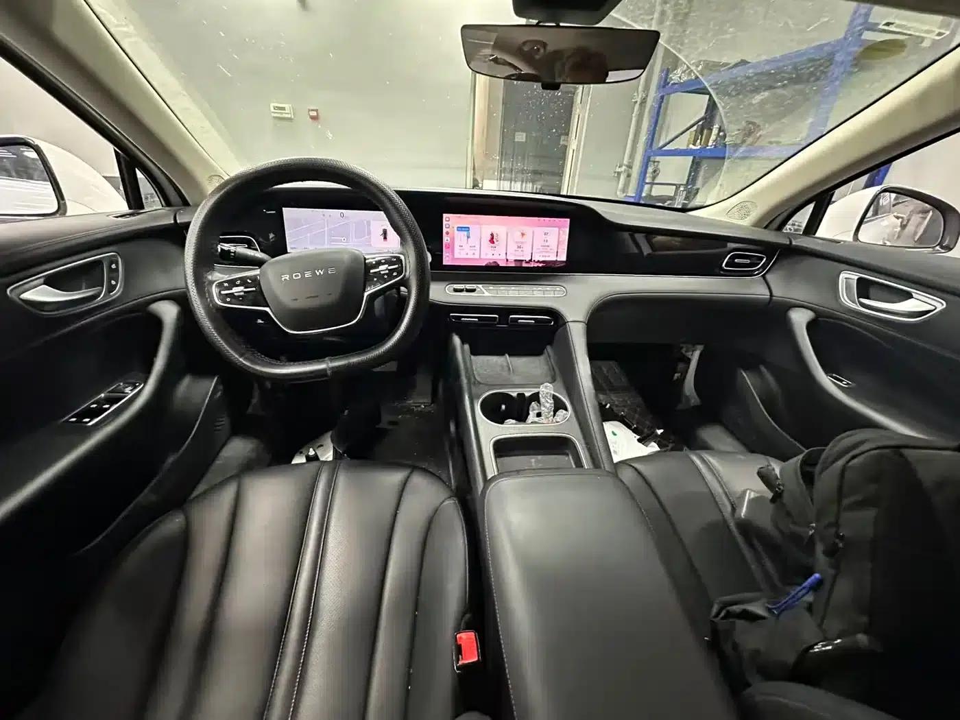 Roewe D7 2023 DMH 125km Super Edition — миниатюра 9