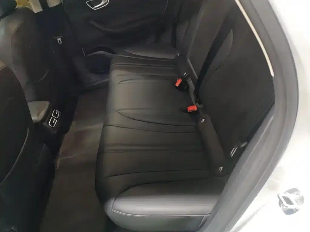 Roewe D7 2025 DMH 125km World Champion Edition — миниатюра 17