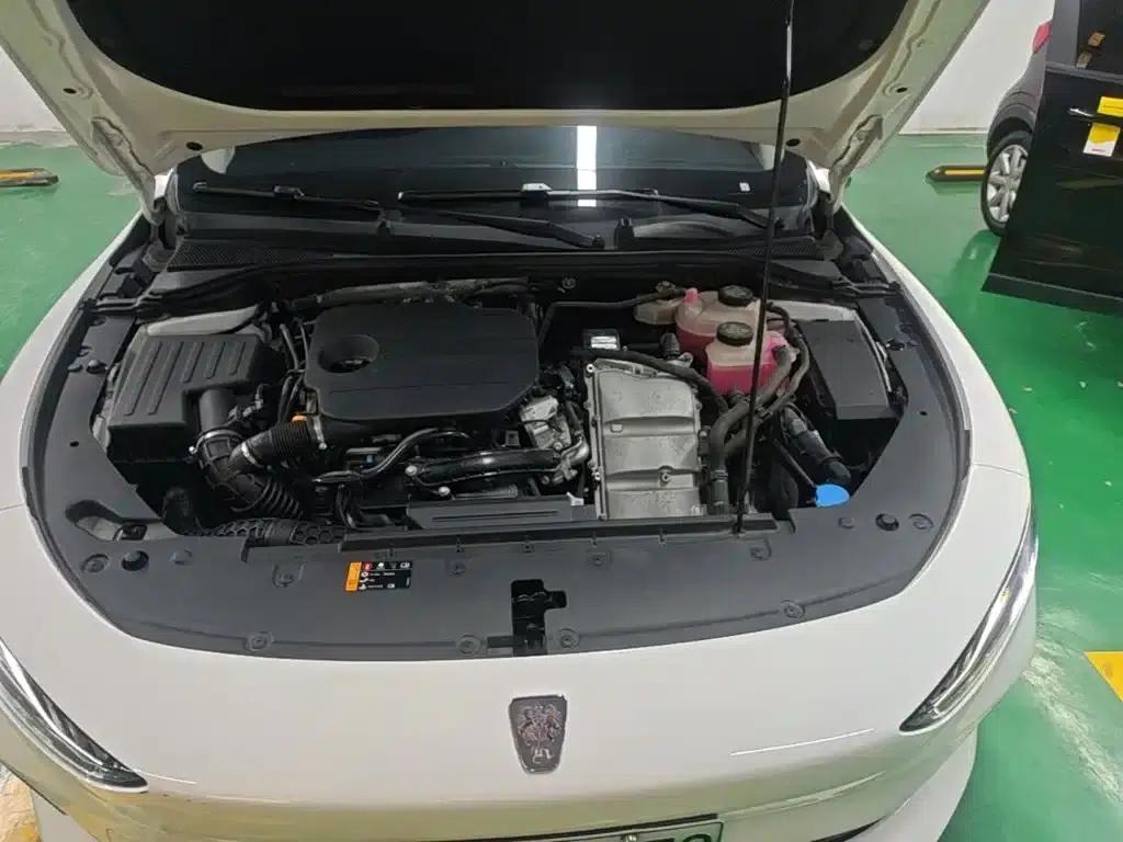 Roewe D7 2025 DMH 125km World Champion Edition — миниатюра 20