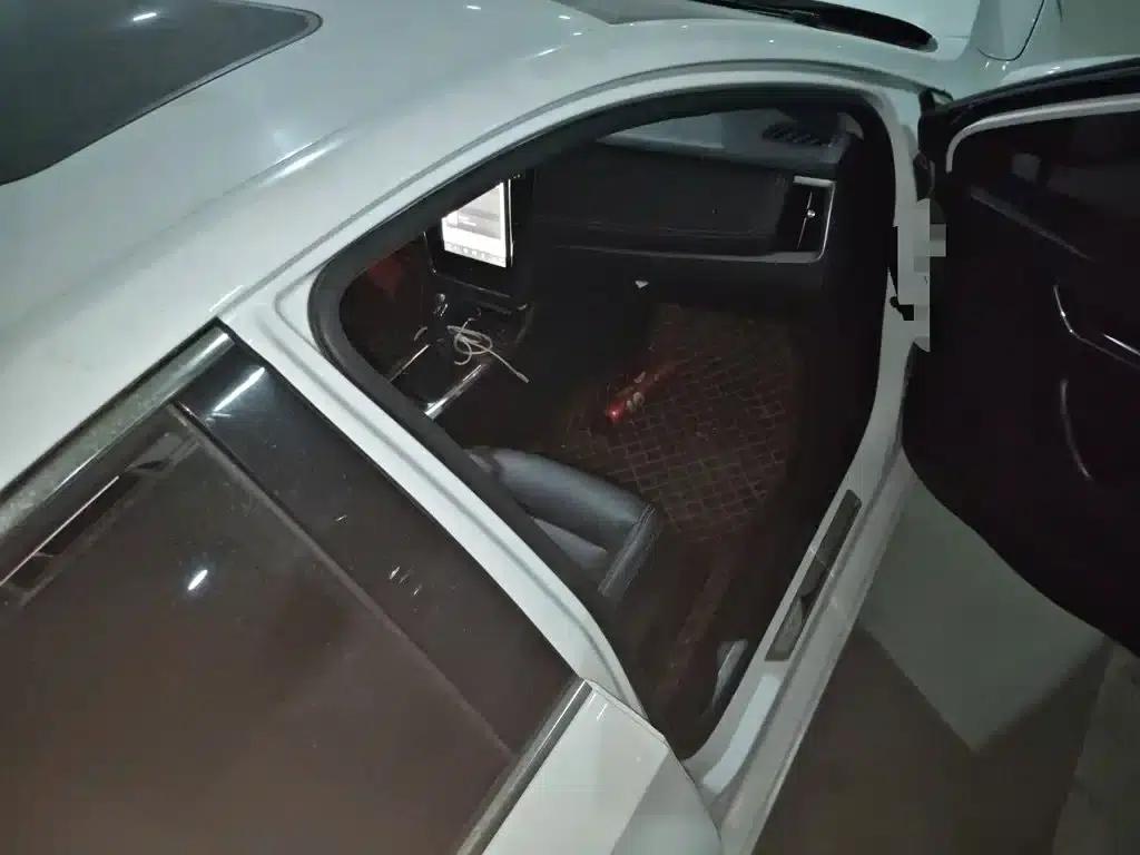 Roewe i6 Classic 2017 20T Automatic Internet Smart Edition — миниатюра 21