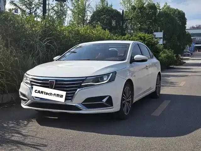 Roewe i6 Classic 2019 PLUS 1.6L CVT 4G Connected Supreme Edition