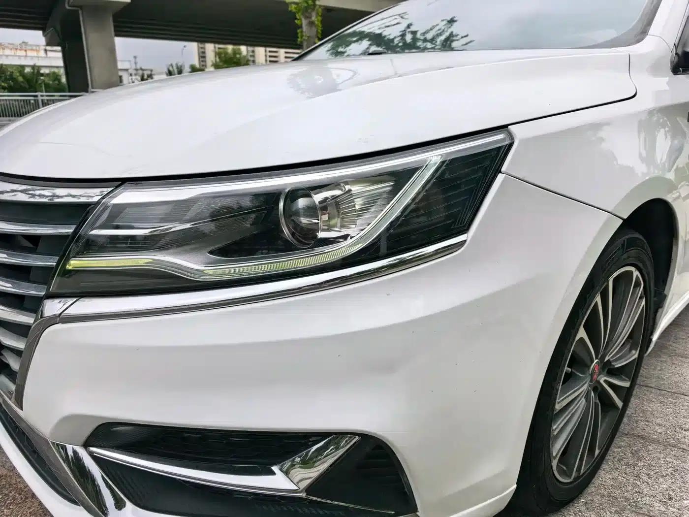 Roewe i6 Classic 2020 PLUS 1.6L CVT 4G Connected Glory Holographic Edition — миниатюра 4