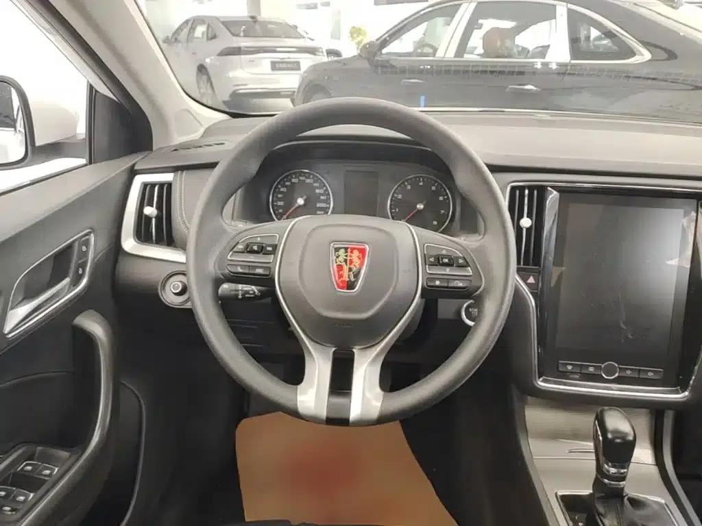 Roewe i6 Classic 2020 PLUS 1.6L CVT 4G Connected Glory Flagship Edition — миниатюра 11