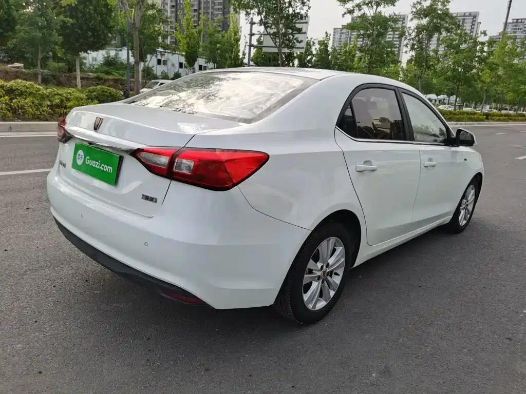 Roewe 360 2015 1.5L Automatic Deluxe Edition — миниатюра 14