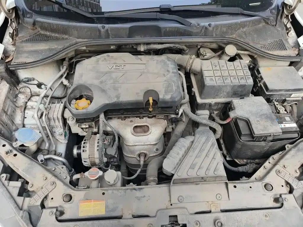 Roewe 360 2015 1.5L Automatic Deluxe Edition — миниатюра 20