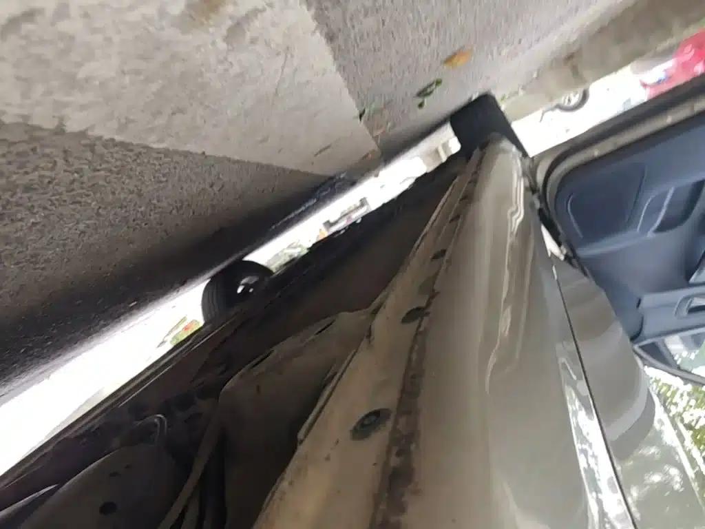 Roewe 360 2016 1.5L Manual Smart Screen Edition — миниатюра 22