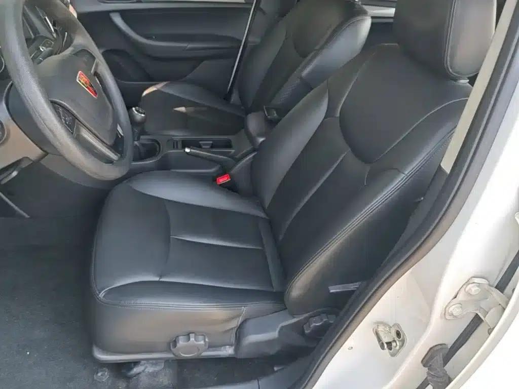 Roewe 360 2015 1.5L Manual Deluxe Edition — миниатюра 15