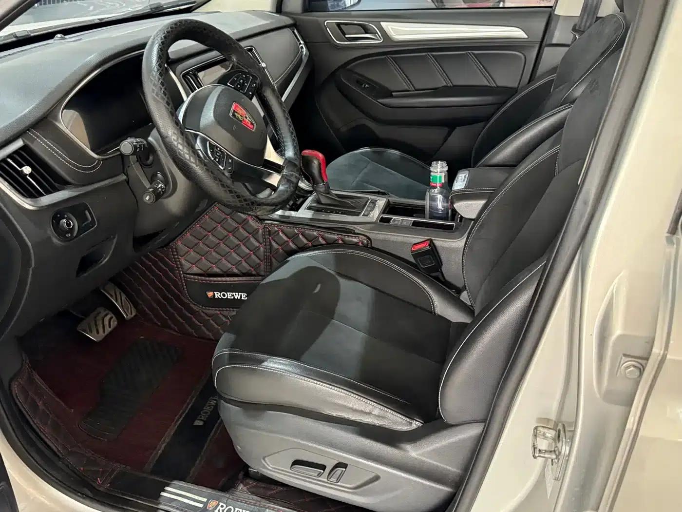 Roewe RX5 New Energy 2017 eRX5 50T Hybrid Connected Premium Flagship Edition — миниатюра 2