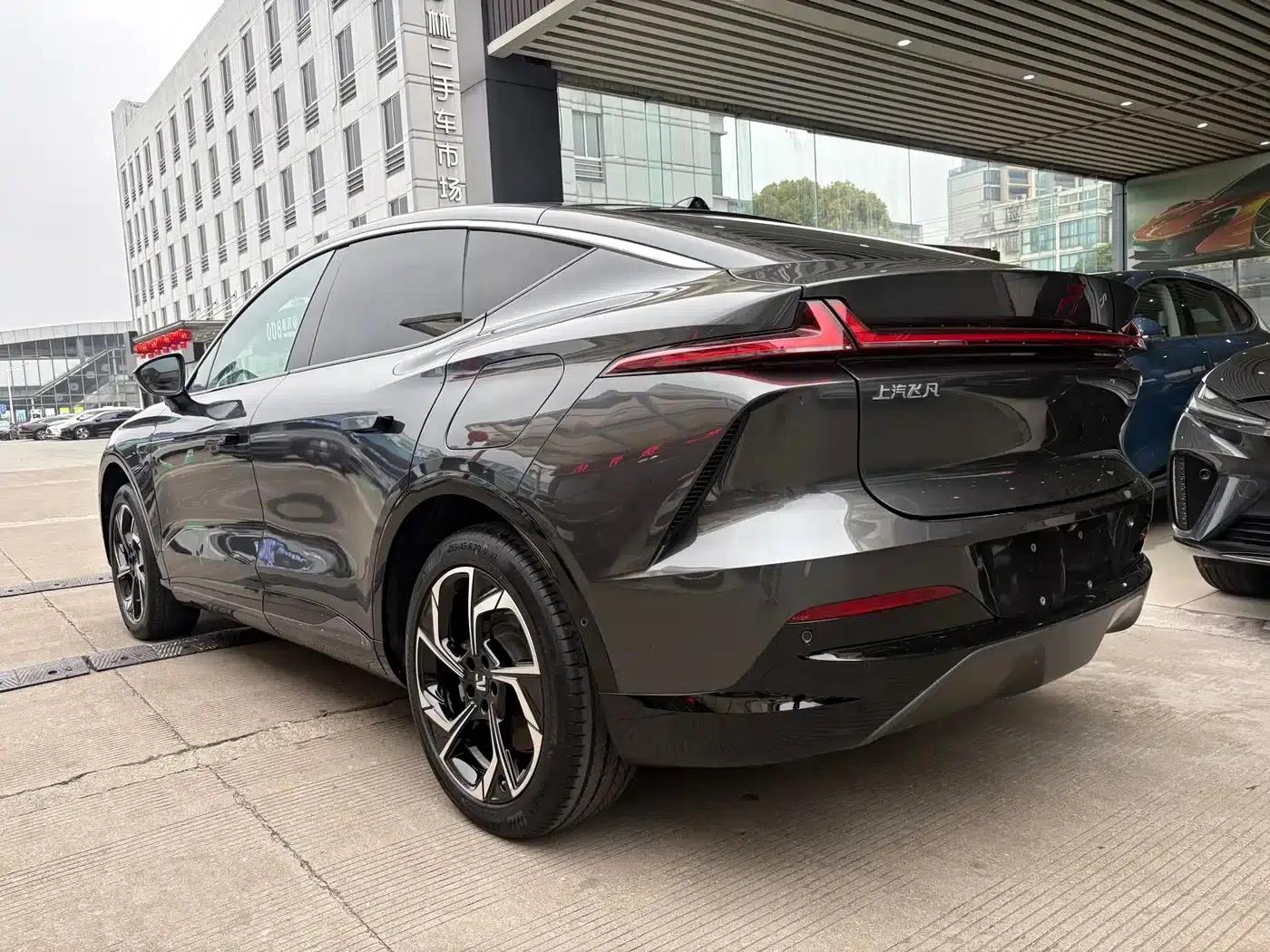 Feifan R7 2023 Rear-Wheel Drive Screen Dominator Edition — миниатюра 4